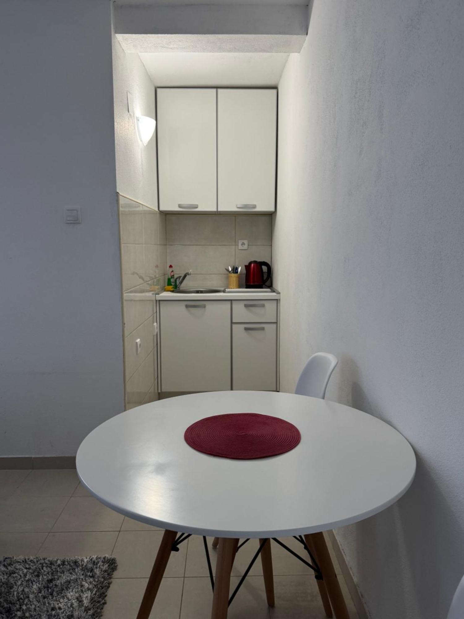 Apartment Breze *